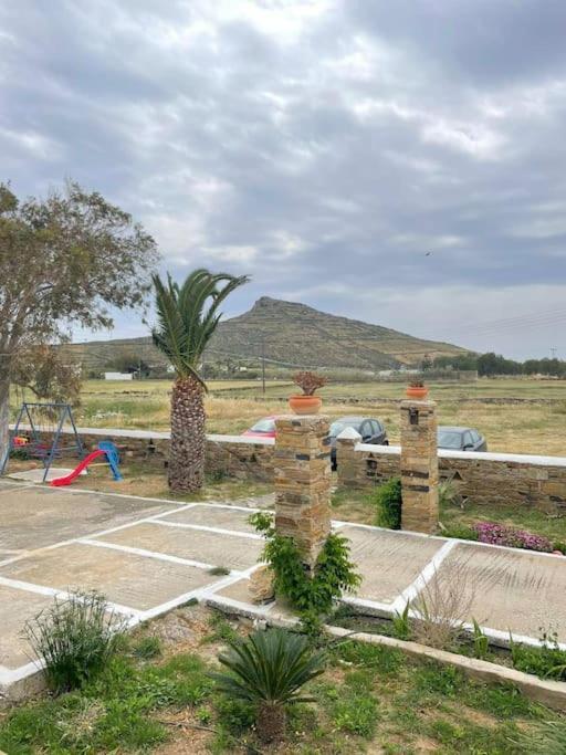 Θἔρως Apartment Tinos Exterior photo